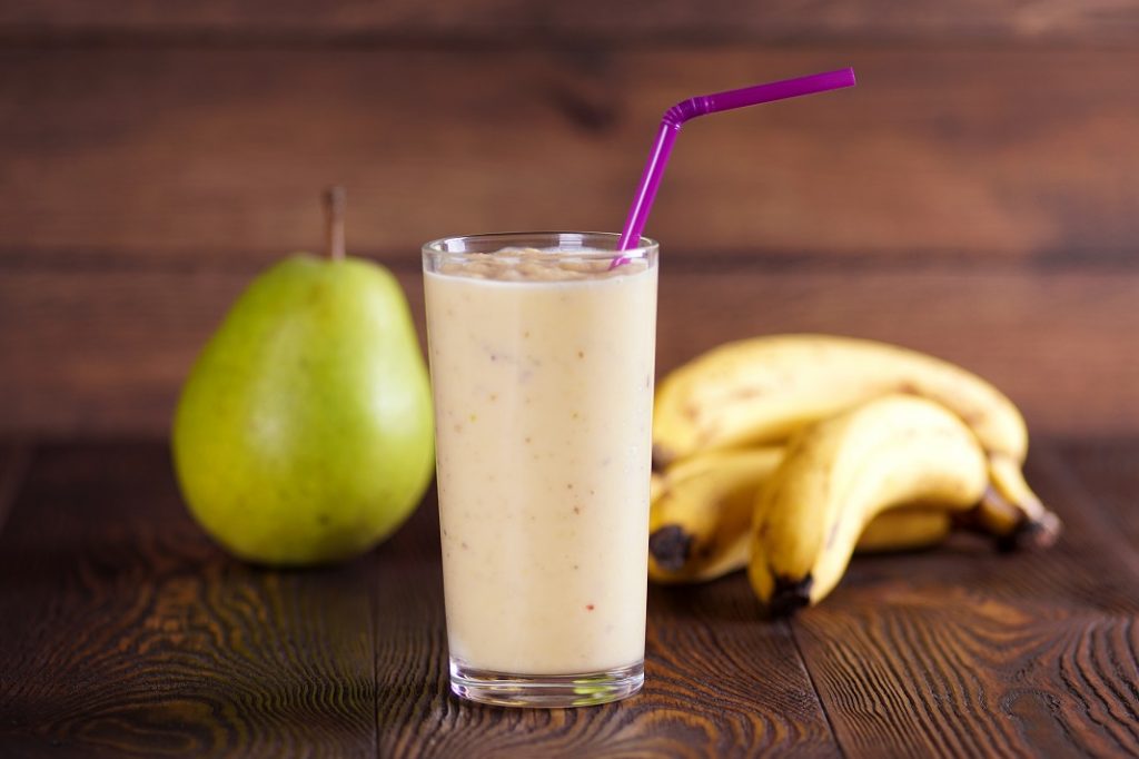 Smoothie cu pere și banane 