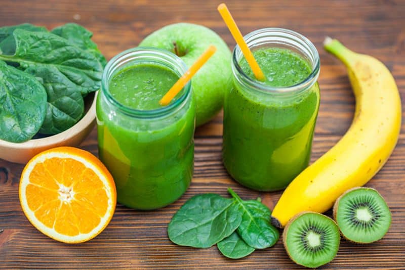 Smoothie cu spirulina pentru slabit